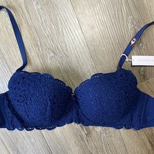 Victoria's Secret Bra 38B Dream Angels lined Demi Navy Lace
